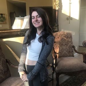 Meet your Posher, Cate